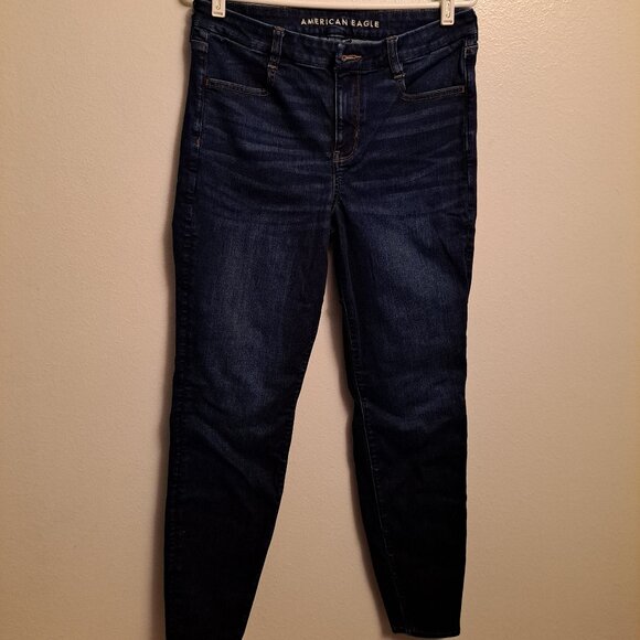 American Eagle Next Level Stretch Curvy High-Rise Jegging W/Embroidered Pockets - Picture 3 of 9
